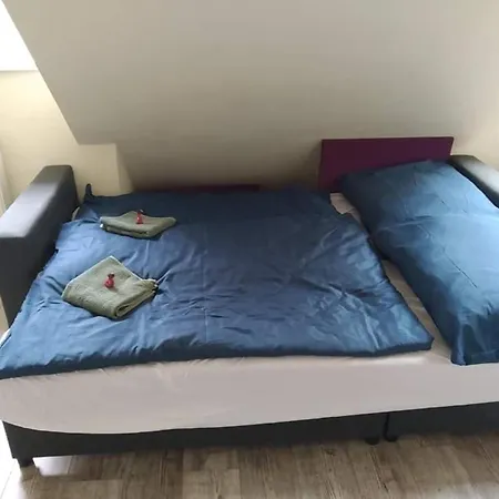 Апартаменты Velencei To Apartmanhaz Веленце